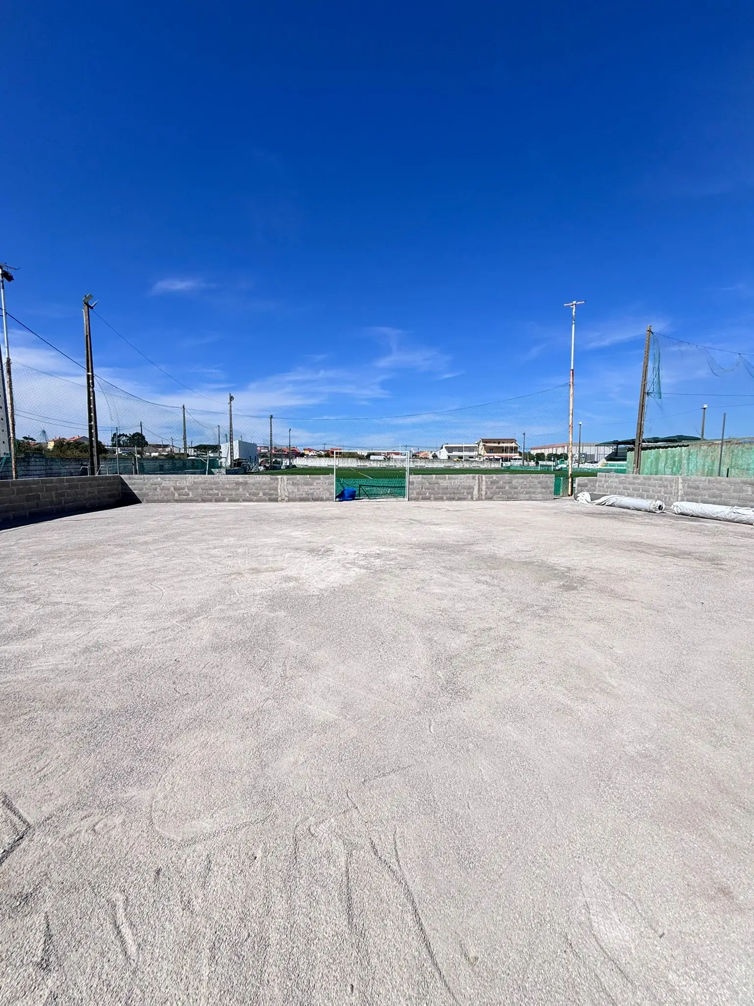 1. Limpeza e Preparação do Campo